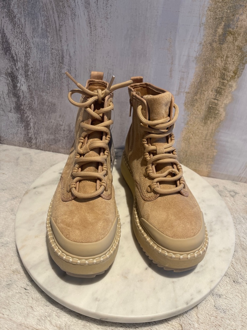 Universal Thread tan Suede Platform Lace-Up Ankle Boots 🥾 6 1/2 - Picture 2 of 8